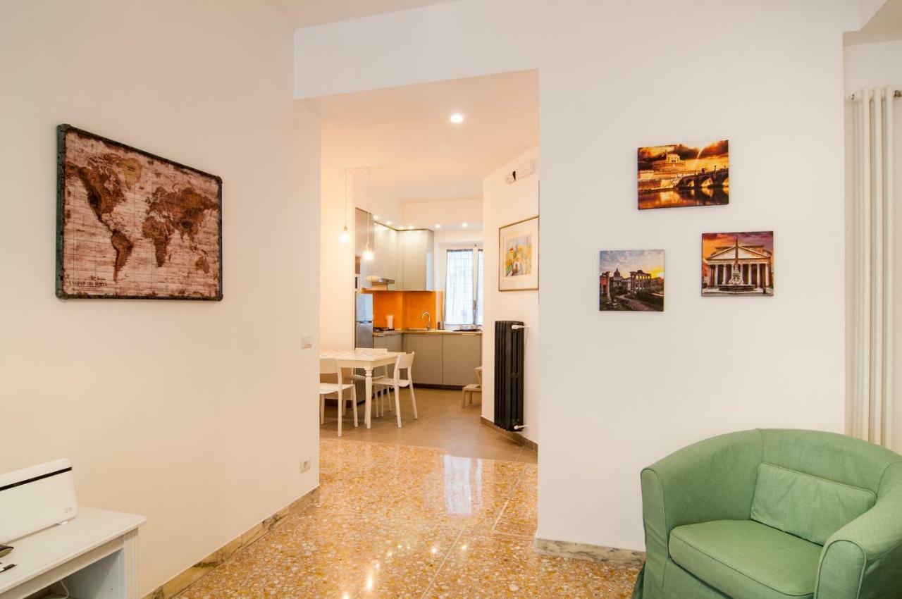 Apartment Vatican Museums Roomy Rom